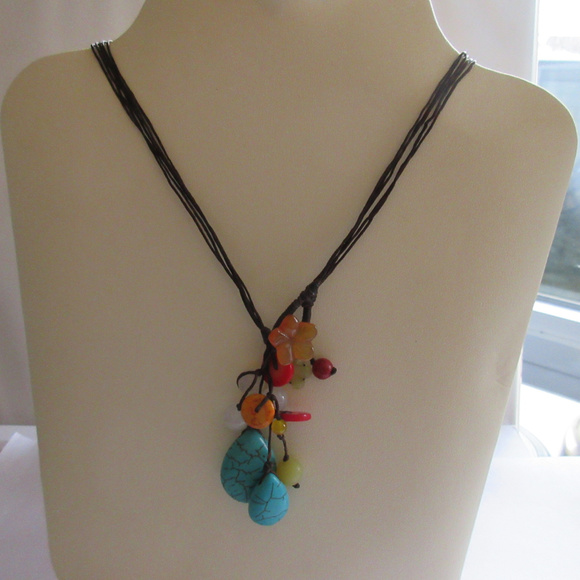 Natural Gemstone Pendant w/ Genuine Leather Chain - Picture 2 of 4